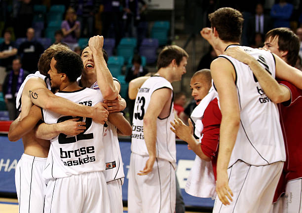 多次依靠 多次依靠